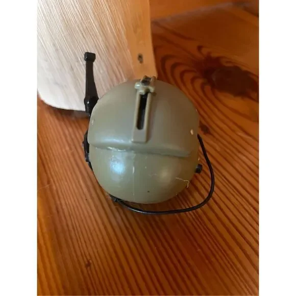 GI JOE Vietnam War Helicopter Helmet for 12" Figure (Hasbro) - Picture 2 of 3